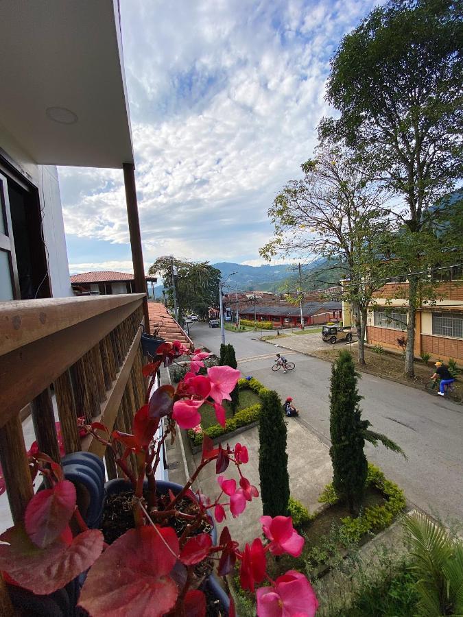 Apartamentos para descansar y disfrutar del paisaje Jardín Exterior foto